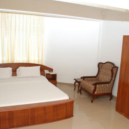 Hotel Obama Accra Cameră foto